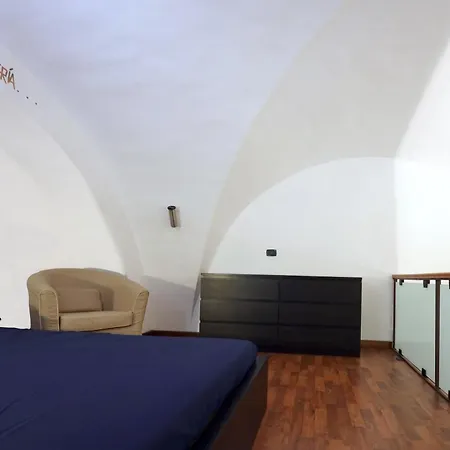 Hostmate - - Via Trento *