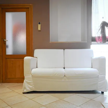 Apartment Hostmate - - Via Trento *