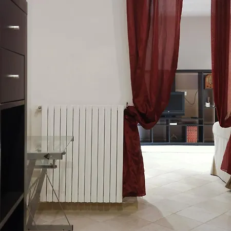 Apartment Hostmate - - Via Trento